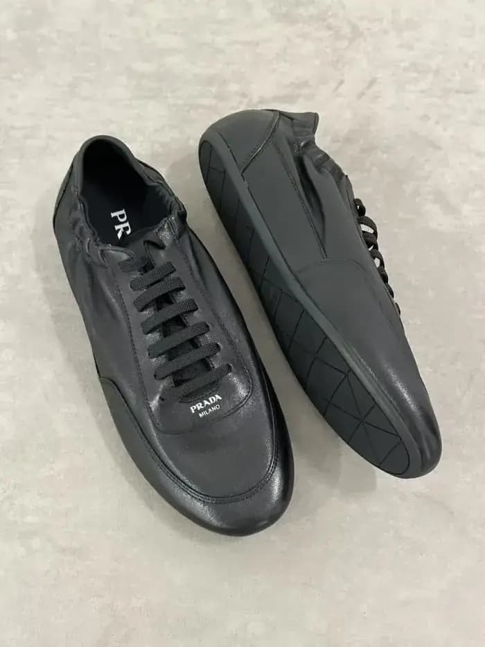 Prada — Produktbild