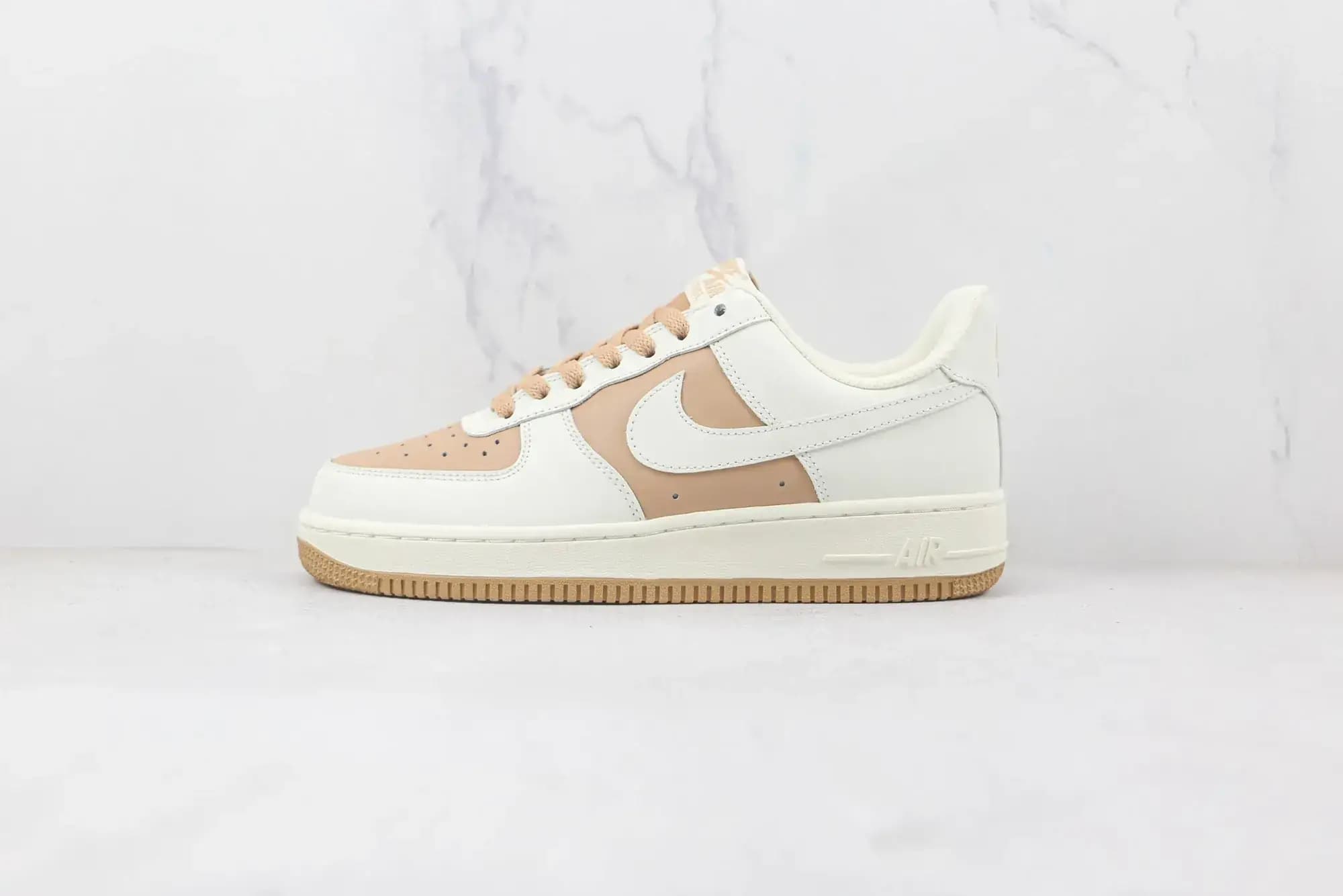 Nike Air Force 1 07 Low — White brown splicing