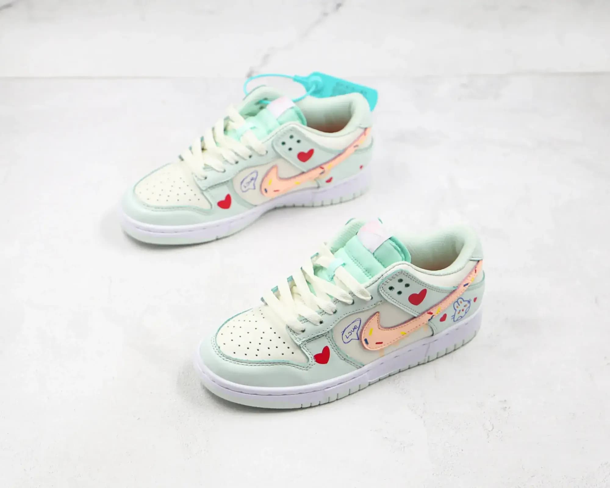 Nike DUNK LOW Dunk SB — Mint graffiti