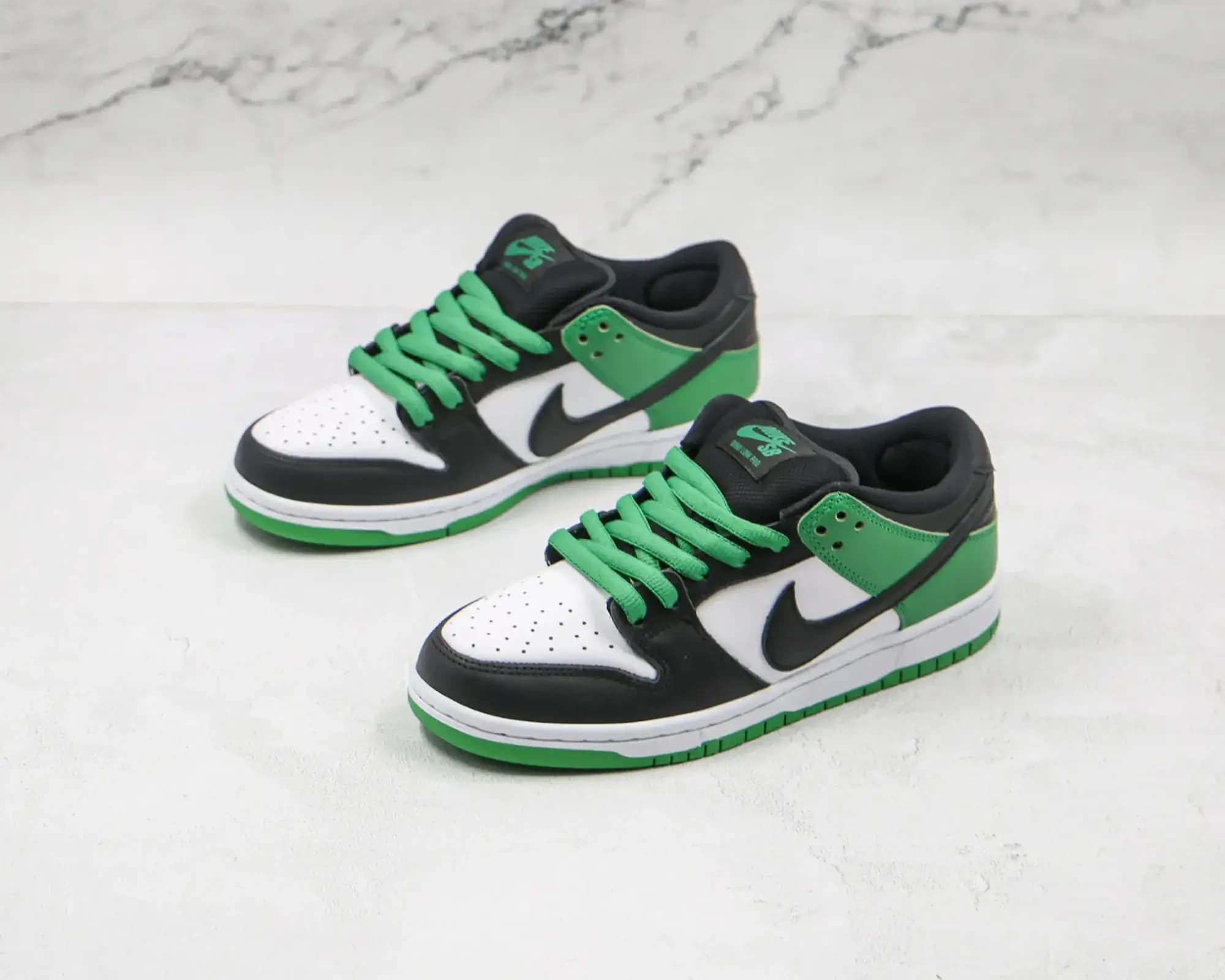 Nike SB Dunk Low Court — Purple