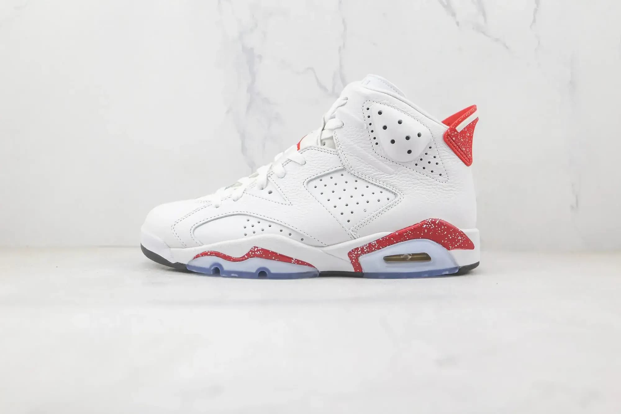 Jordan Nike Air Jordan 6 Retro — Red Oreo