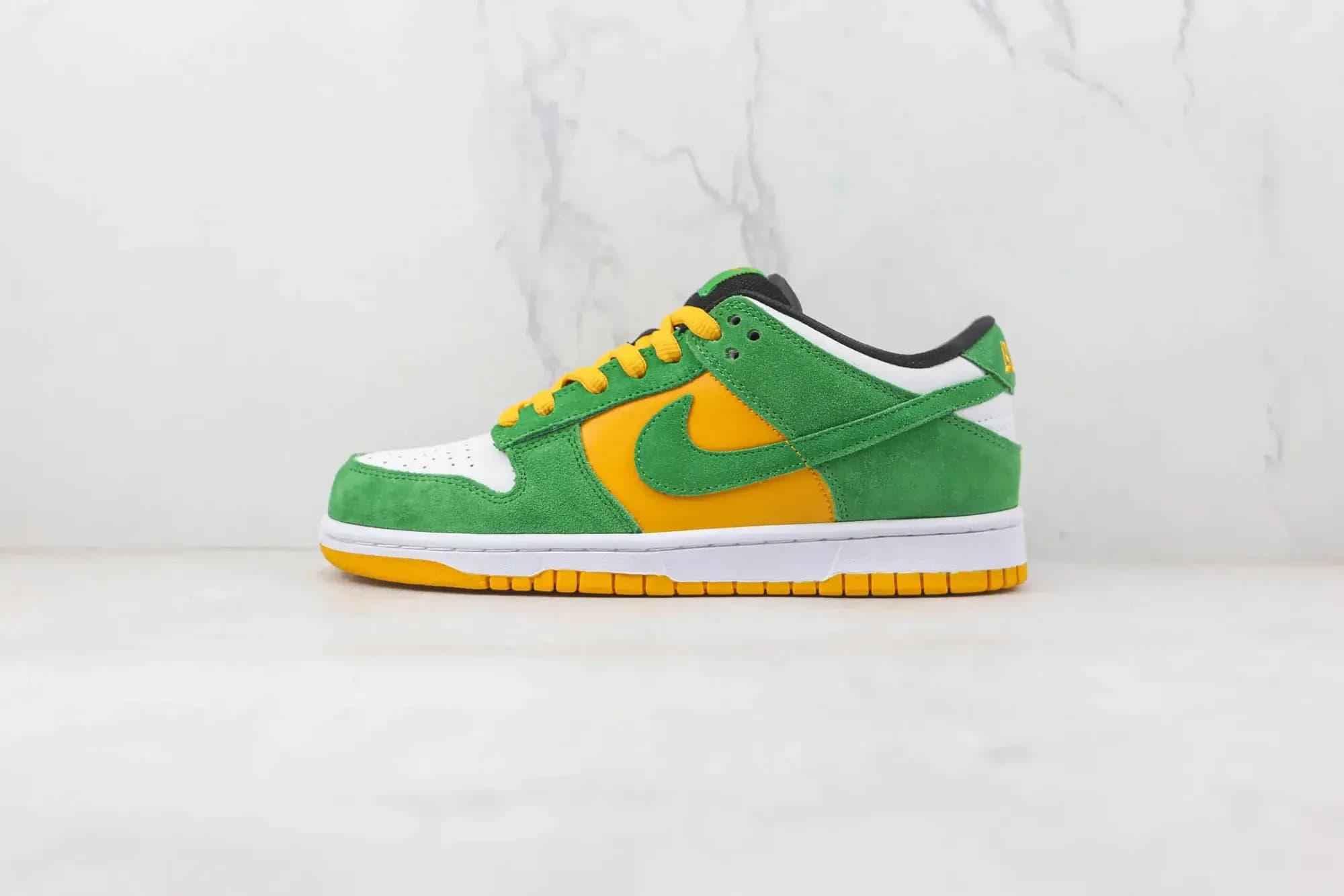 Nike SB Dunk Low — Yellow green