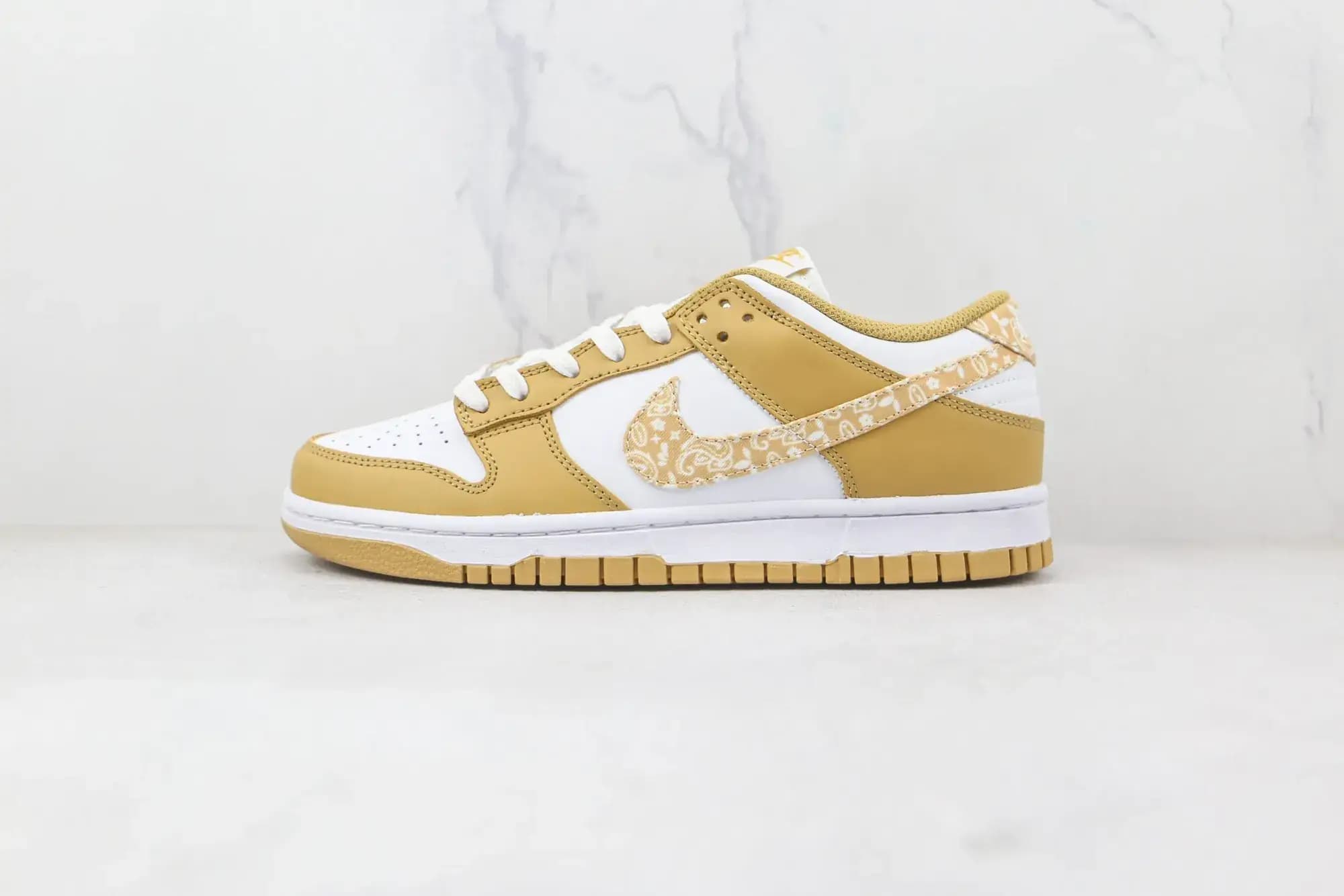 Nike SB Dunk Low — Yellow Paisley