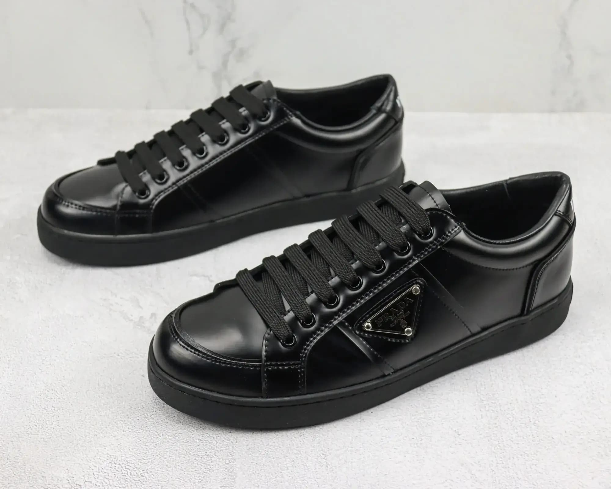 Prada — Produktbild