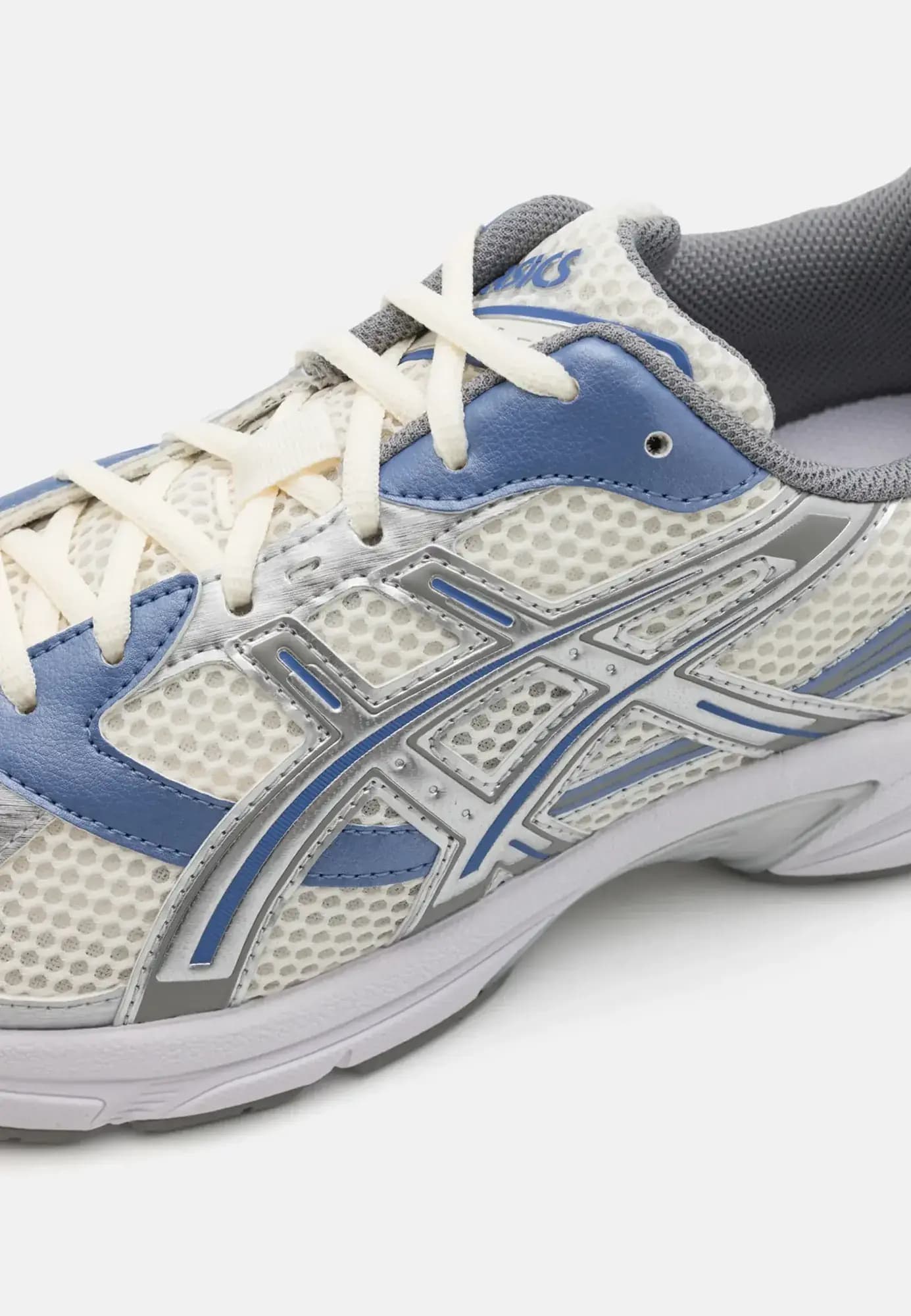 Asics — Produktbild