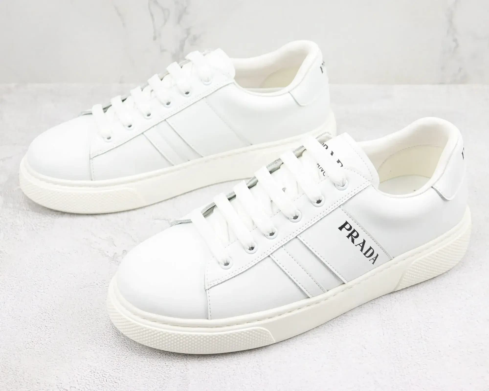 Prada — Produktbild