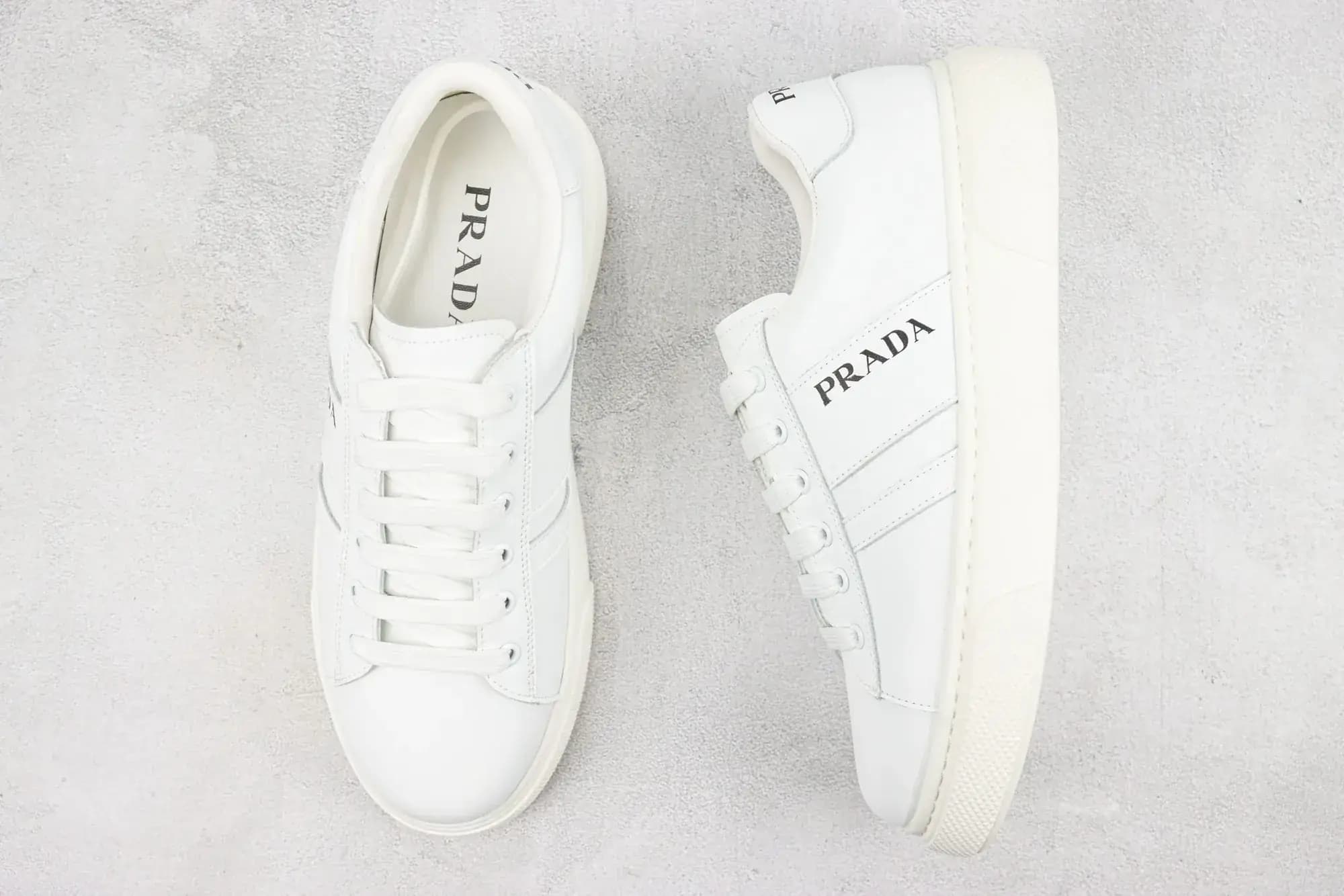 Prada — Produktbild