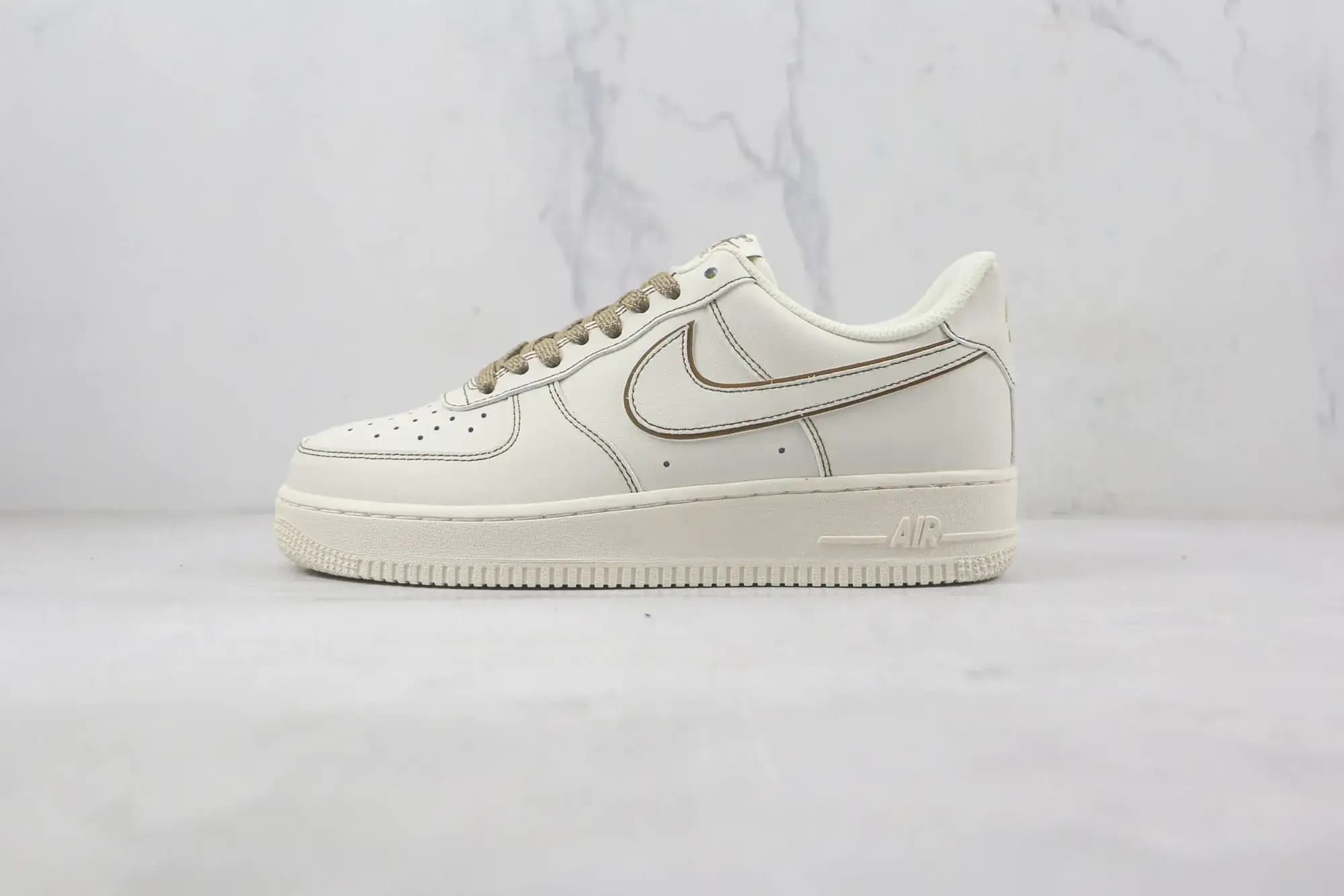 Nike Air Force 1 07 Low 3M — White