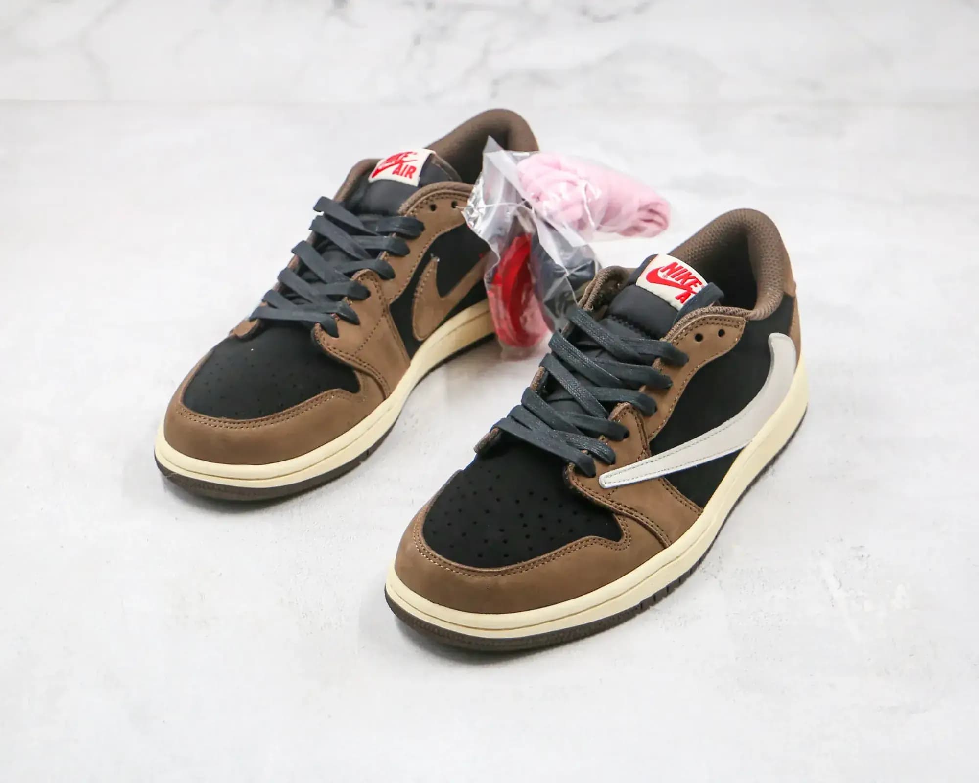 Jordan NIKE Jordan 1 Retro Low OG SP Travis Scott