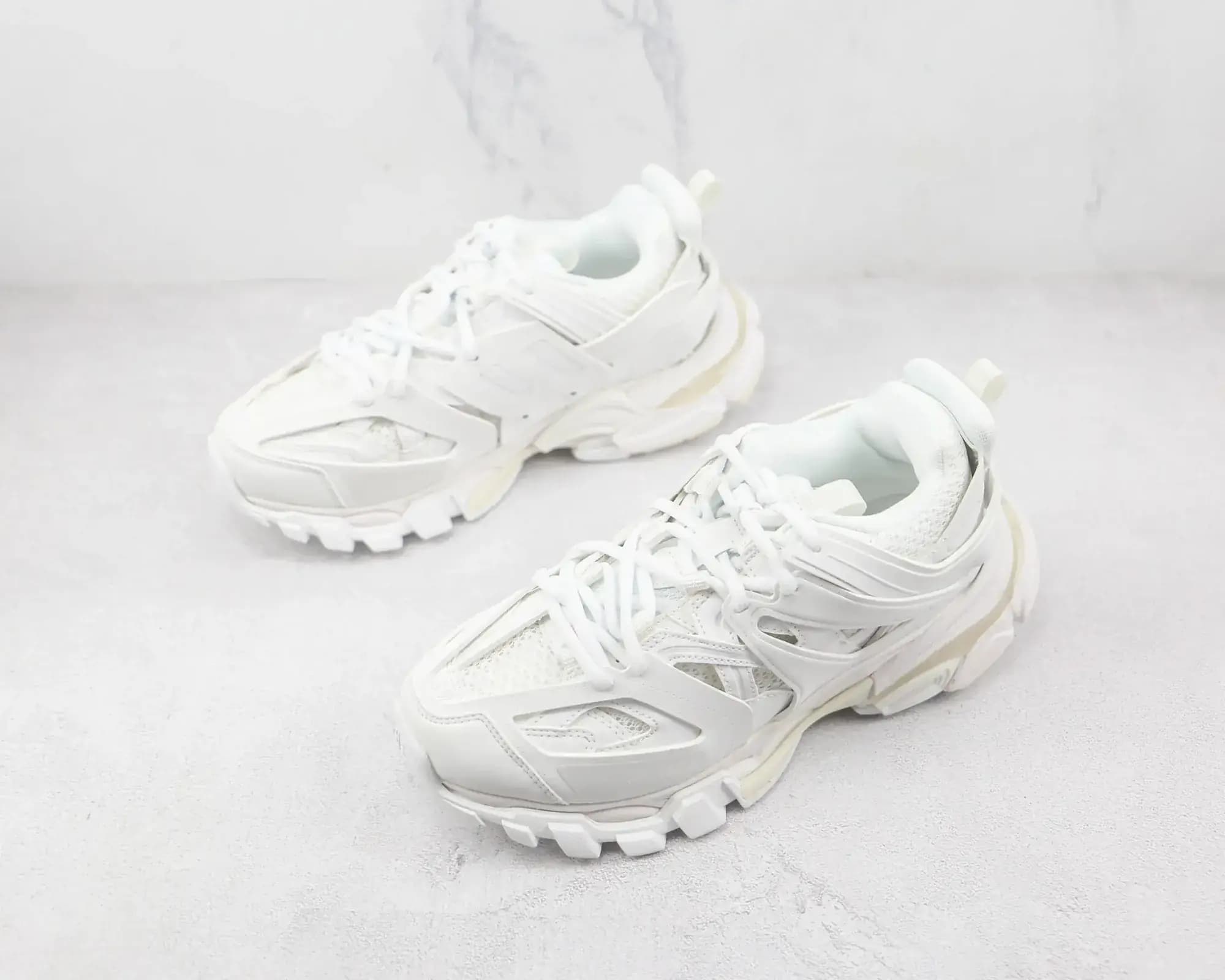 Balenciaga — Produktbild