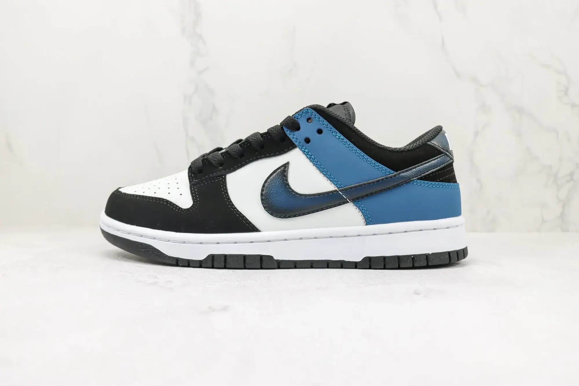 Nike Dunk Low — Black Teal