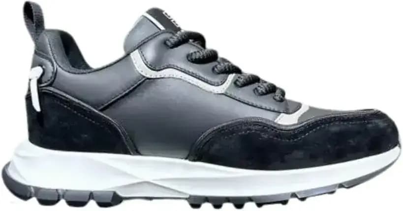 Givenchy GIV Runner — Black White Sneakers