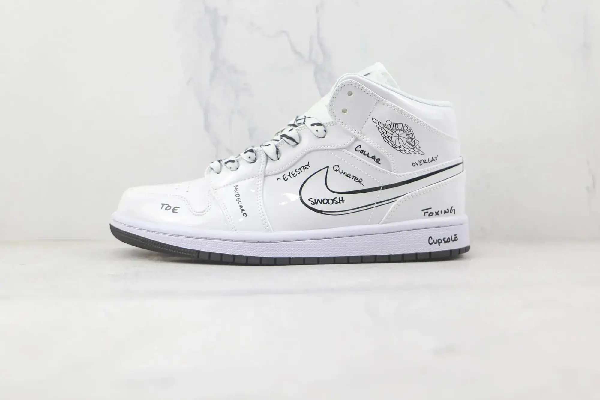 Jordan NIKE Air Jordan 1 Mid — White Black Graffiti