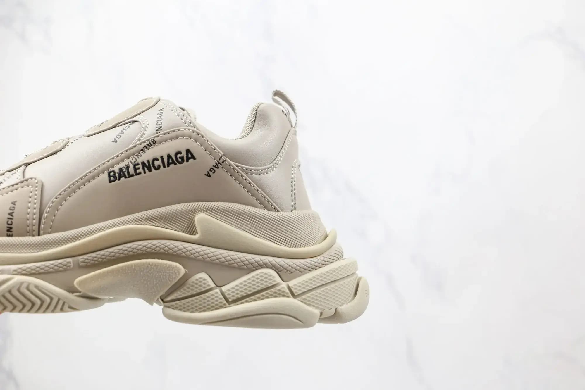 Balenciaga — Produktbild