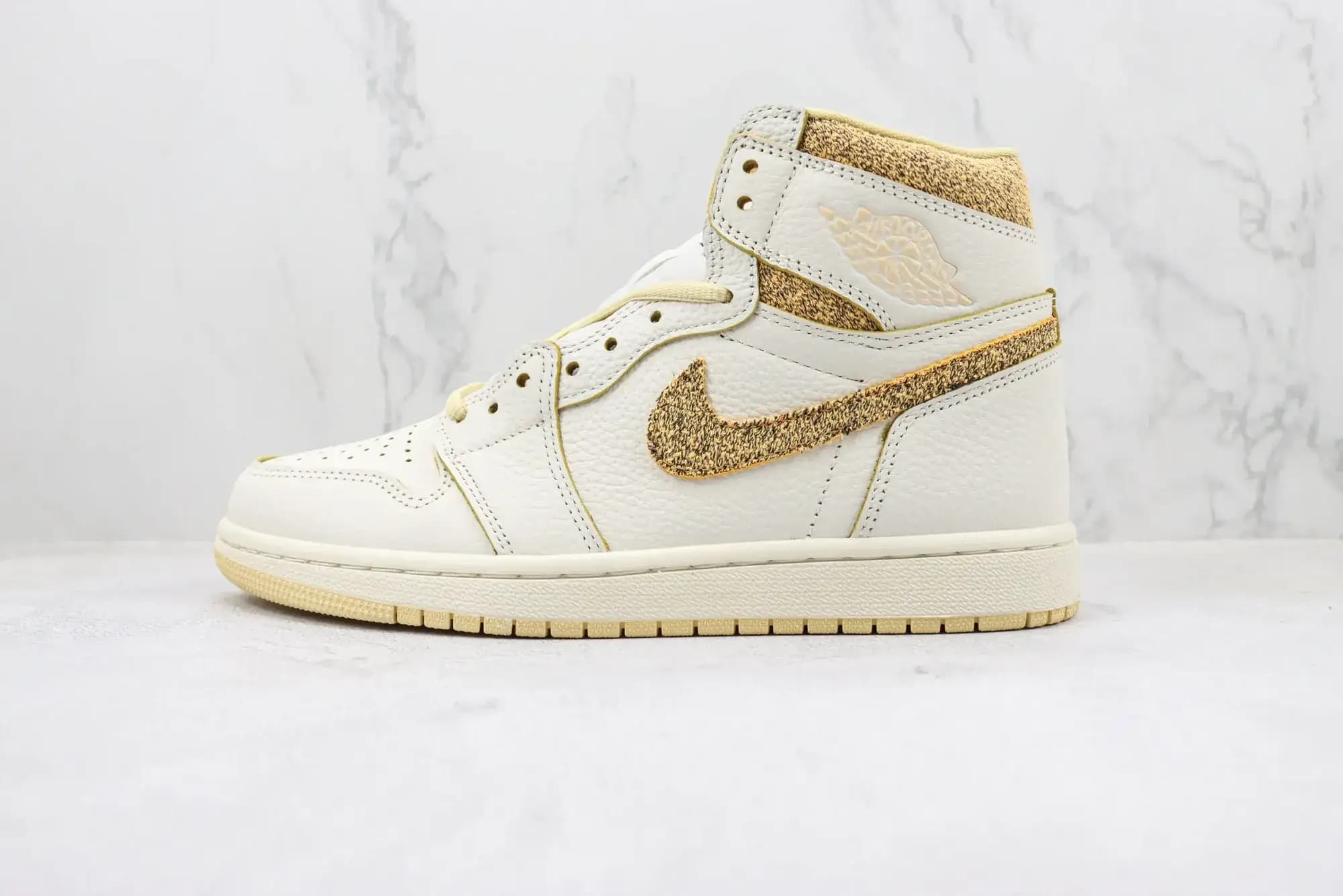 Jordan Nike Air Jordan 1 Retro High OG Craft Vibrations Of Naija