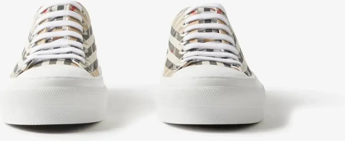Burberry — Produktbild