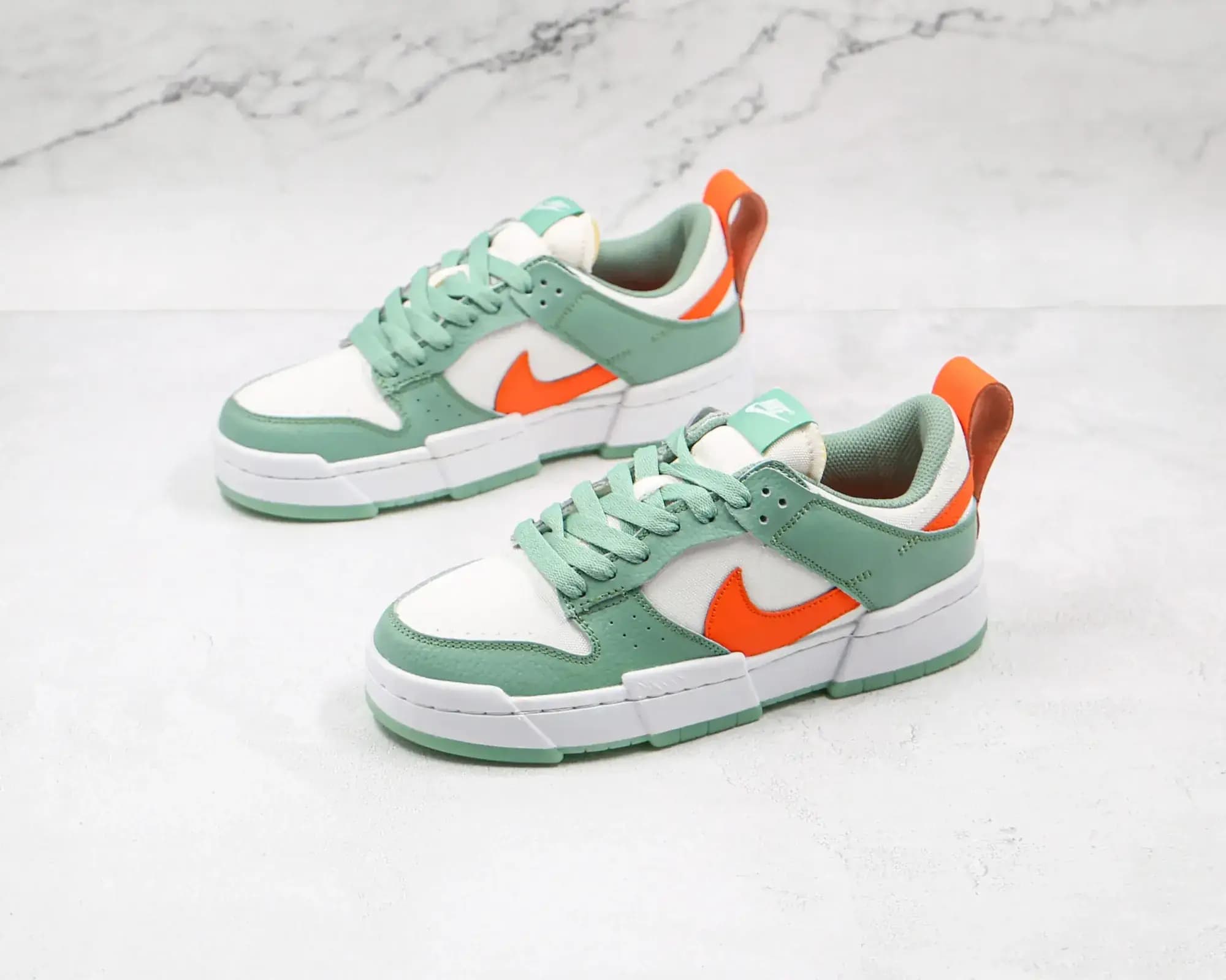 Nike Dunk deconstructs Tiffany — green